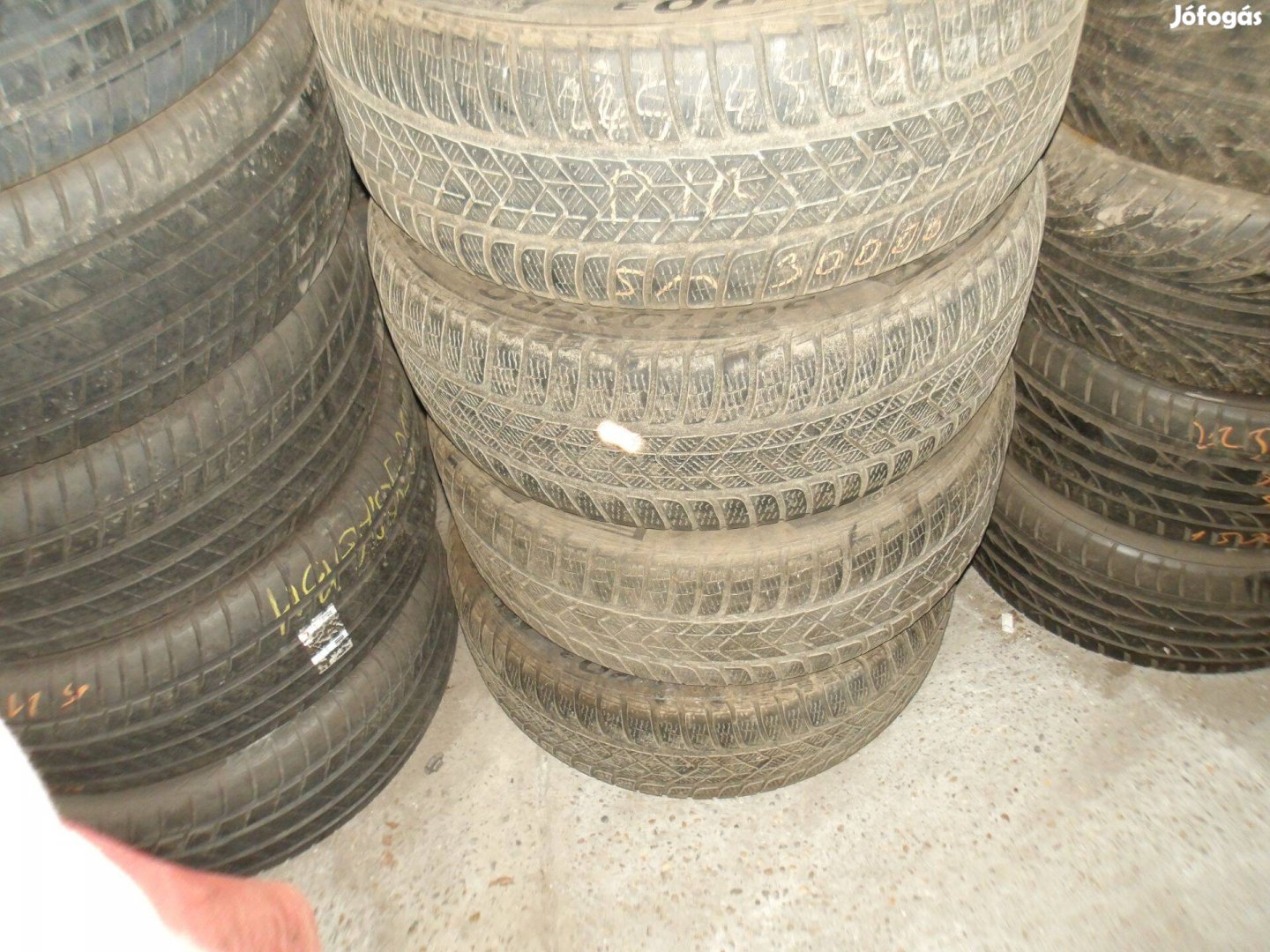 245/45r19 Pirelli nyári gumi ajándék szereléssel