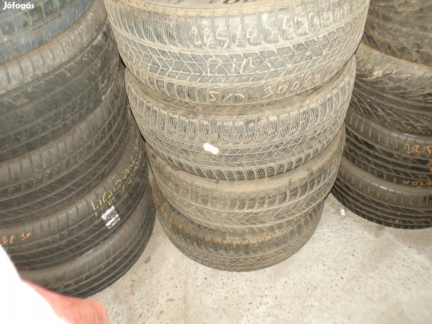 245/45r19 Pirelli téli gumi ajándék szereléssel