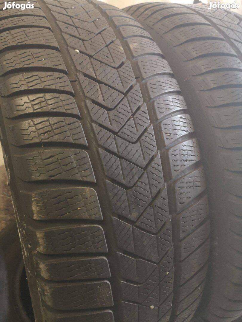 245/50R19 2db Pirelli téligumi