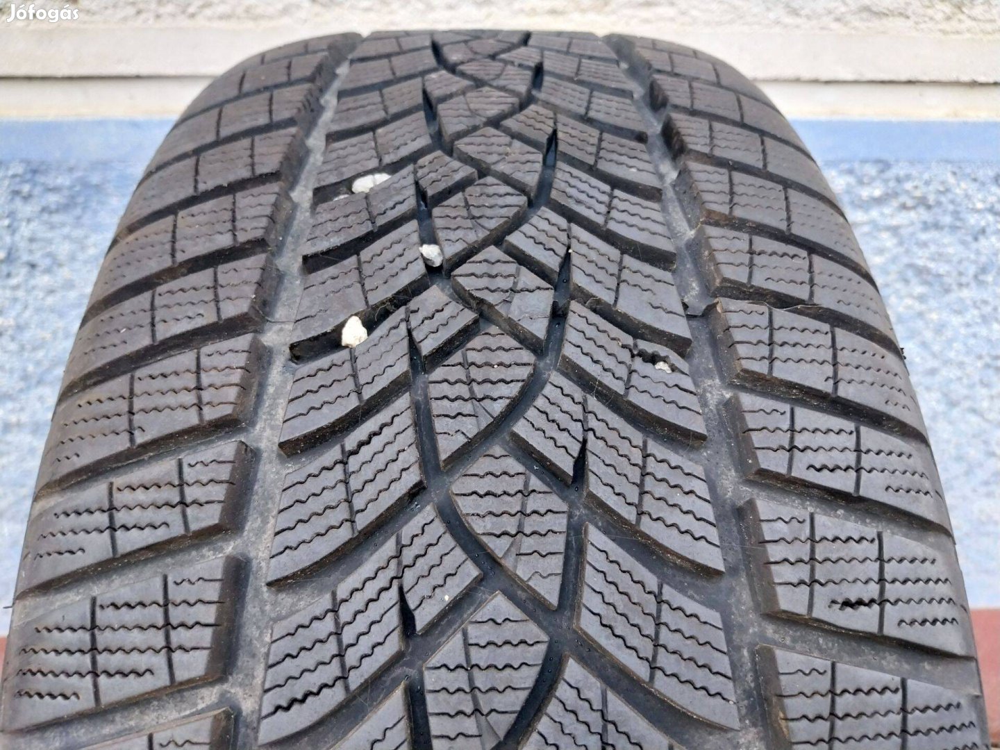 245/50 R18 Újszerű Goodyear téli gumi /Dot:1623/