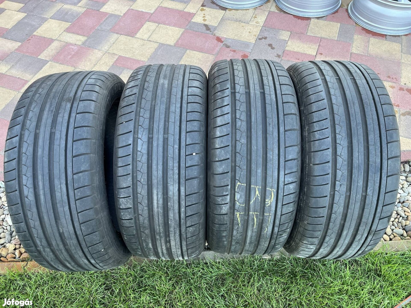 245/50 r18 Dunlop defekttűrő nyárigumi szett!