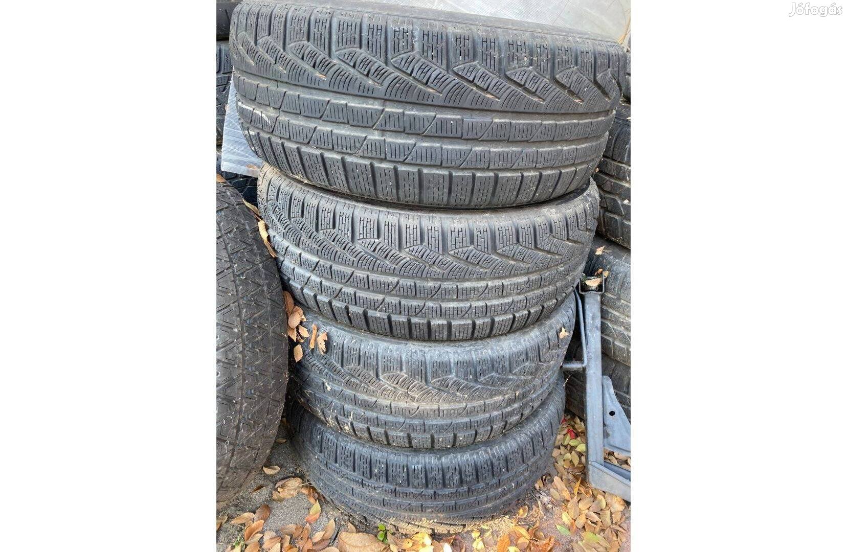 245/55 R17 Pirelli téligumi garnitúra