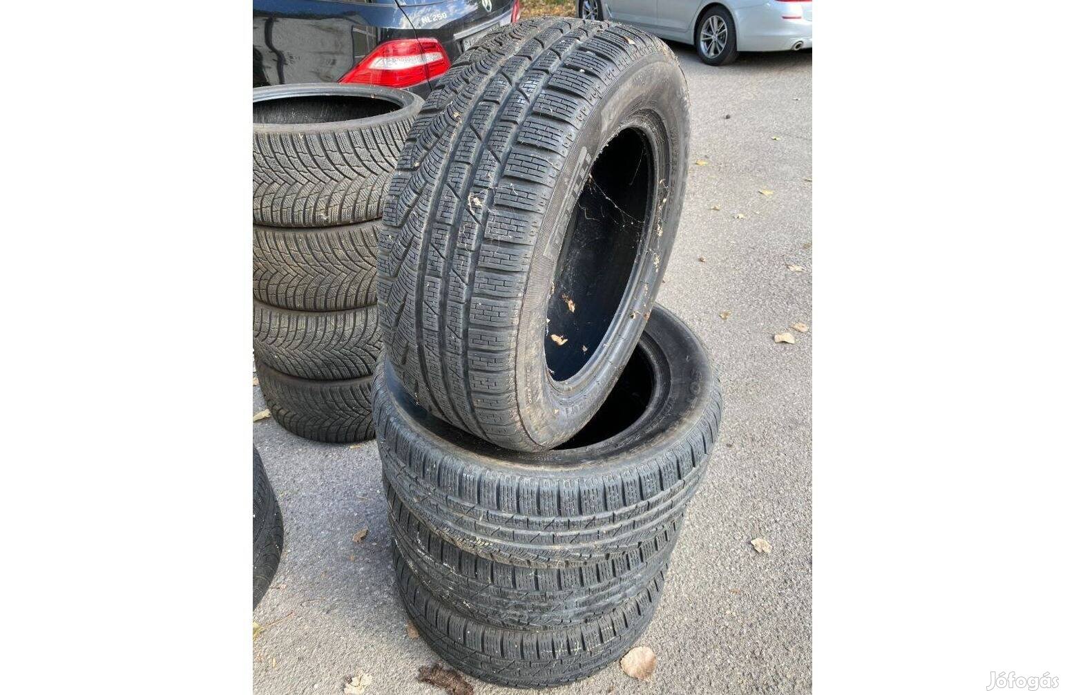 245/55 R17 Pirelli téligumi garnitúra