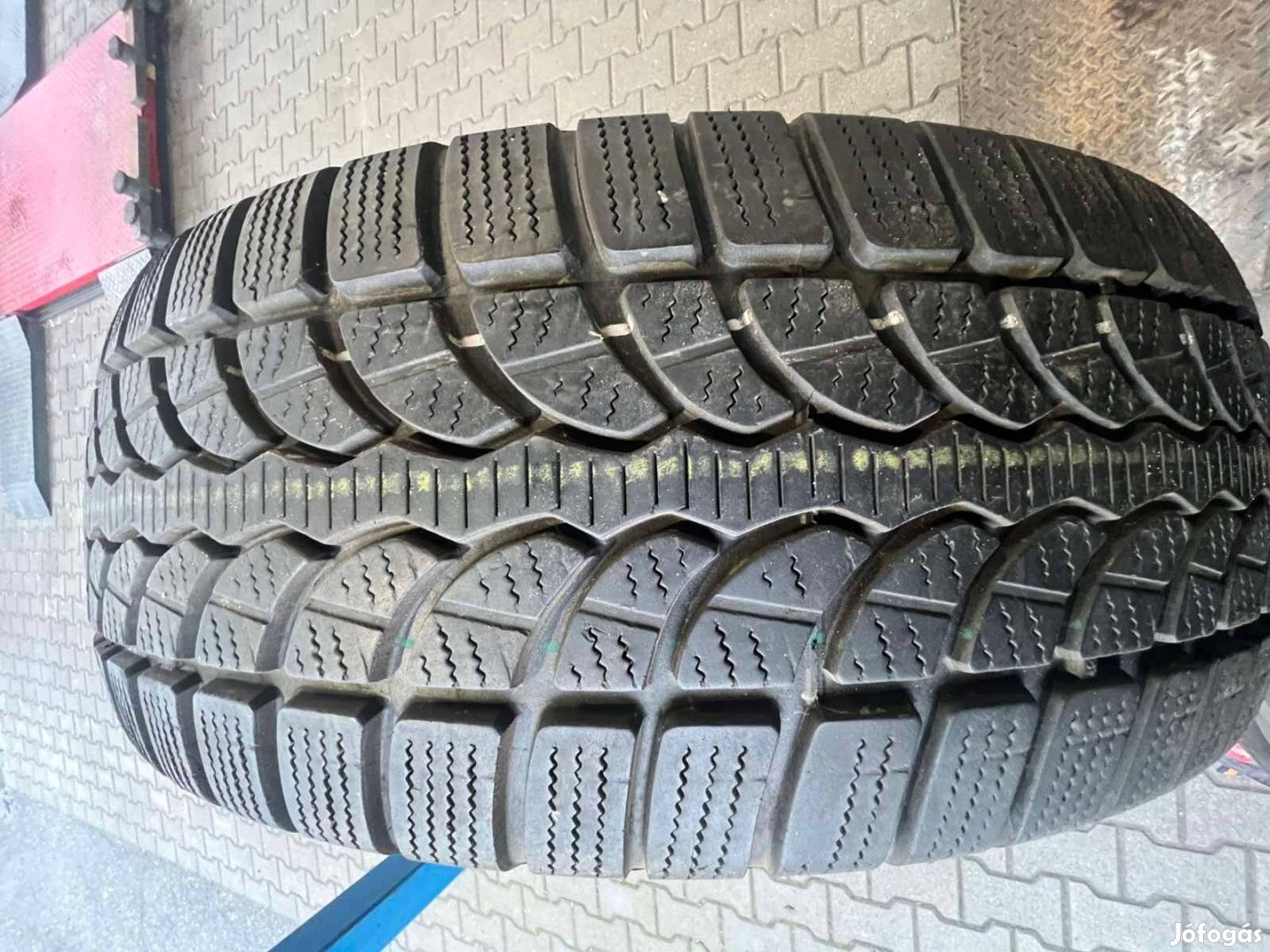 245/65R17 Bridgestone téli használt gumiabroncs