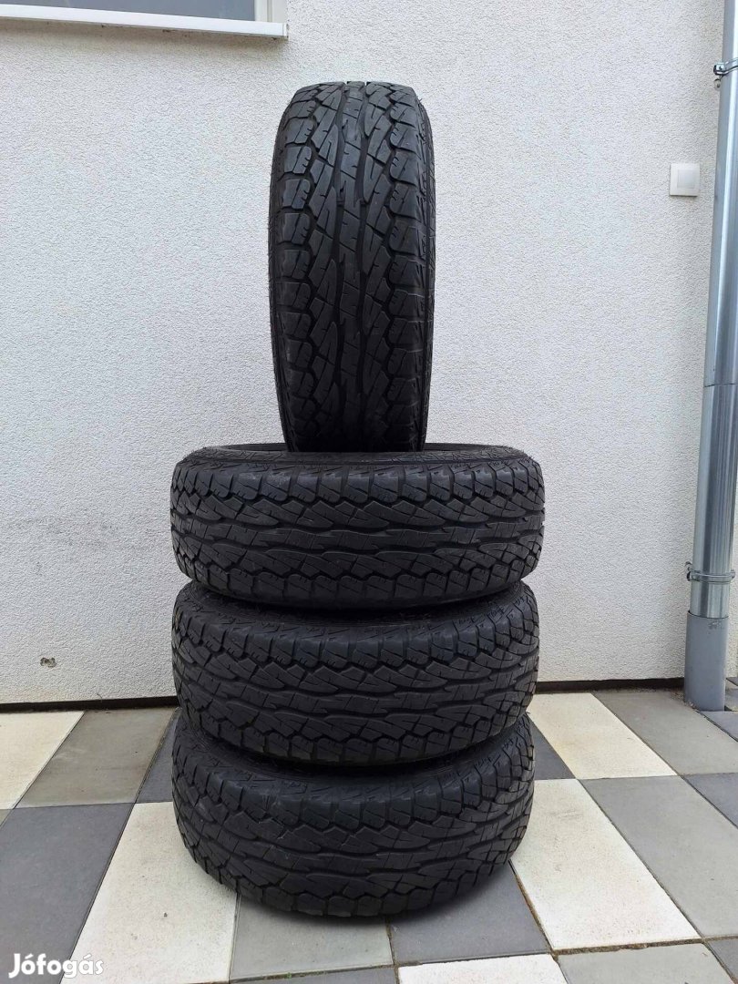 245/65 r17 Falken Wildpeak A/T All Terrian újszerű gumi DOT5519