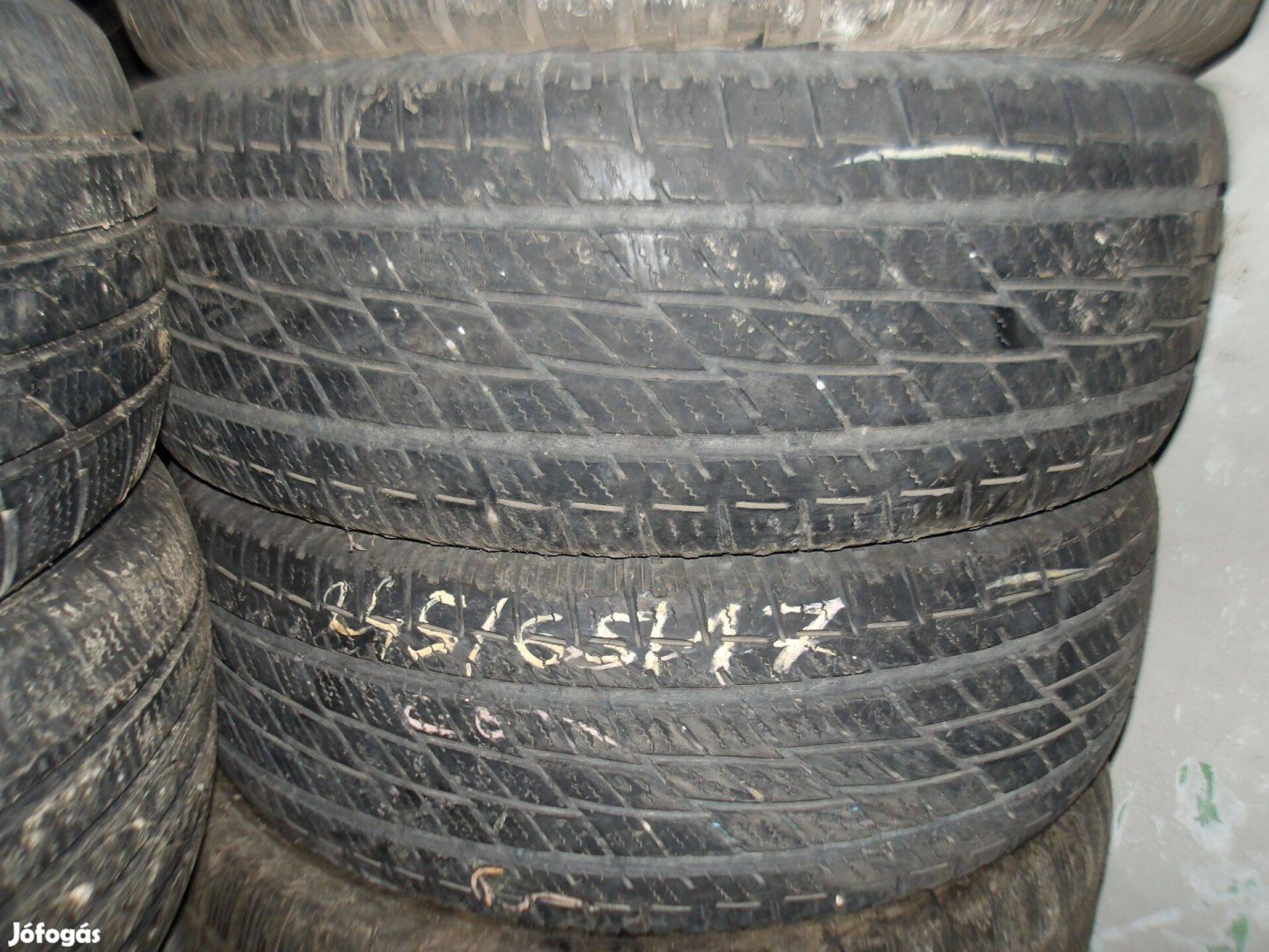 245/65r17 Continental négyévszakos gumi ajándék szereléssel