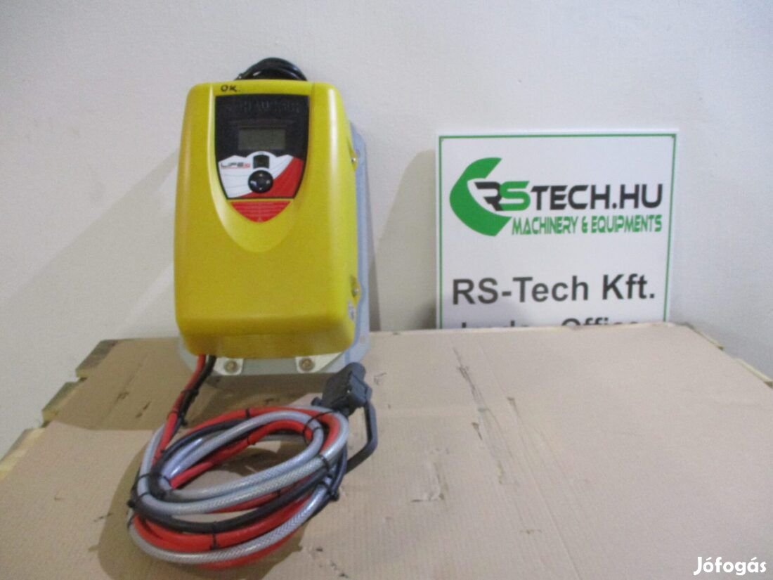 24 V 100 A targoncatöltő, töltő, akkutöltő, akkumulátortöltő