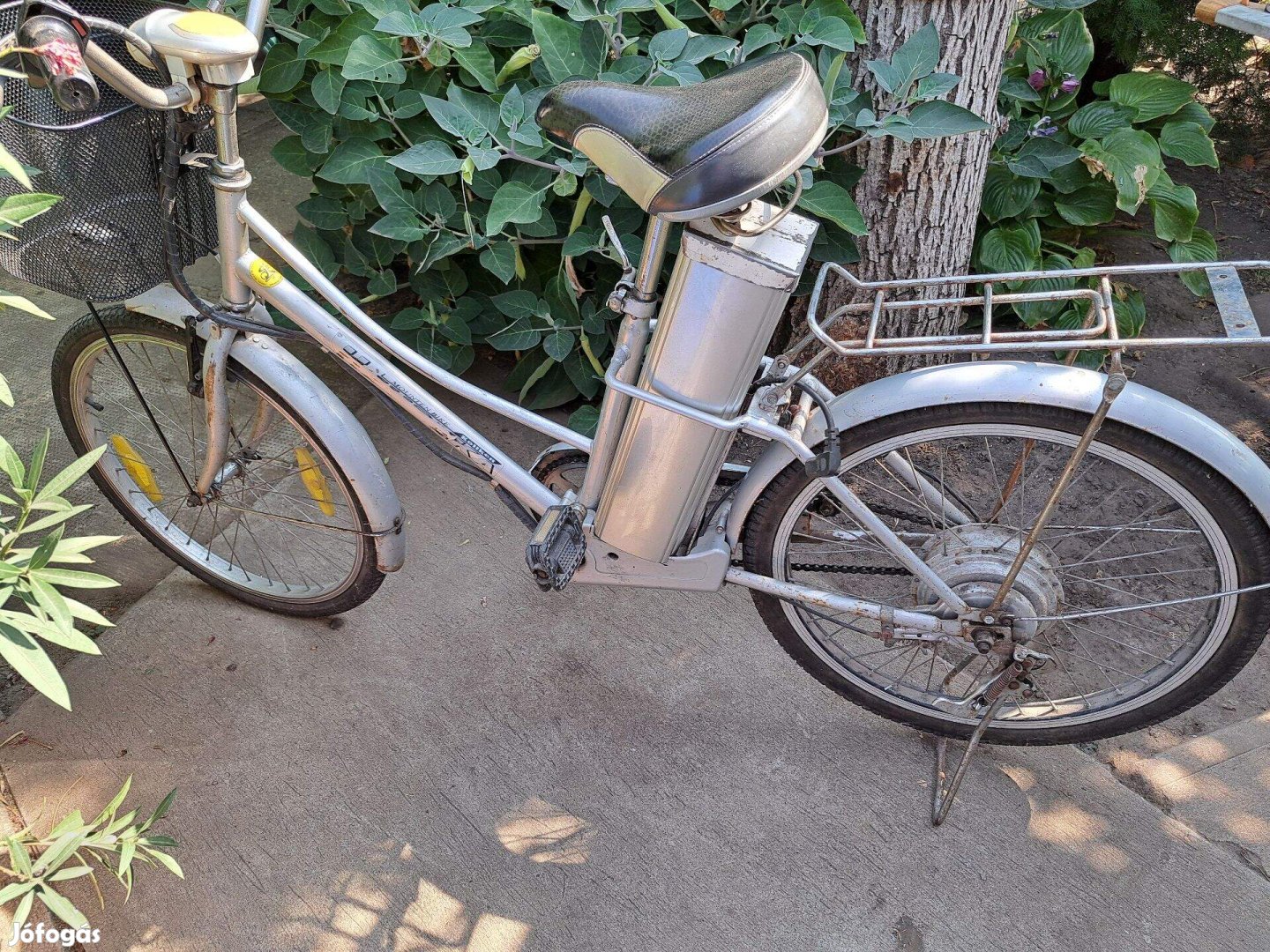 24" elektromos kerékpár