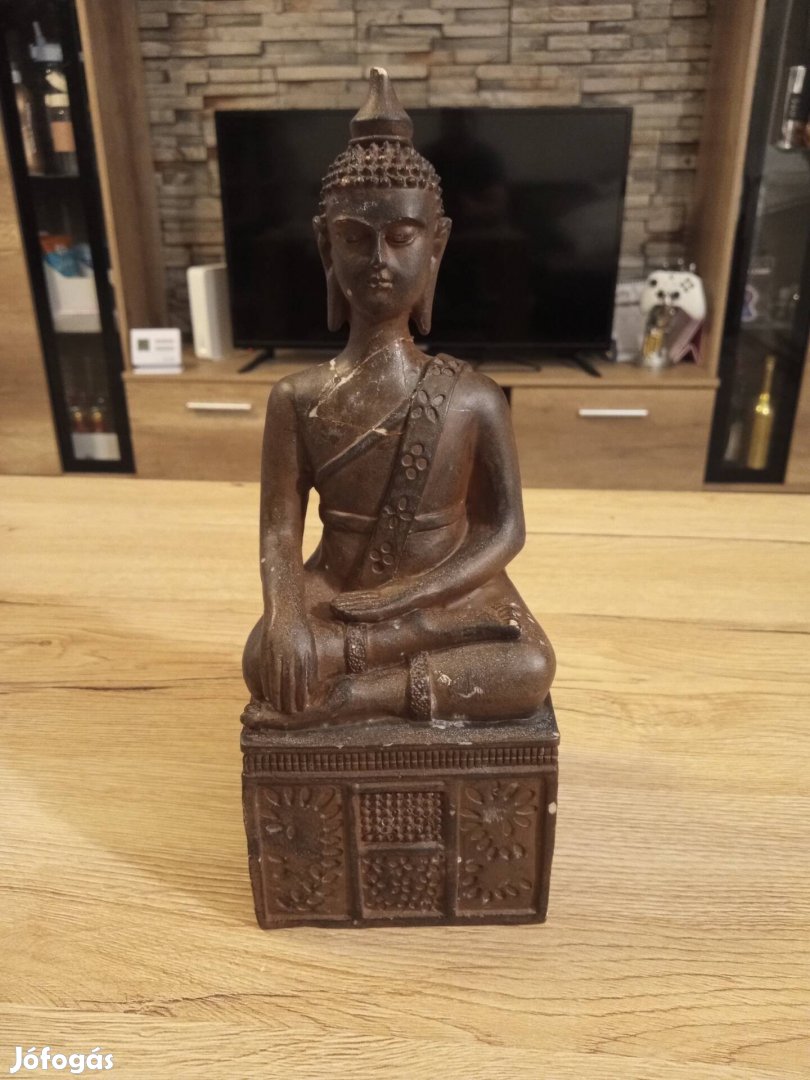 24 cm Buddha szobor, sérült, ragasztott