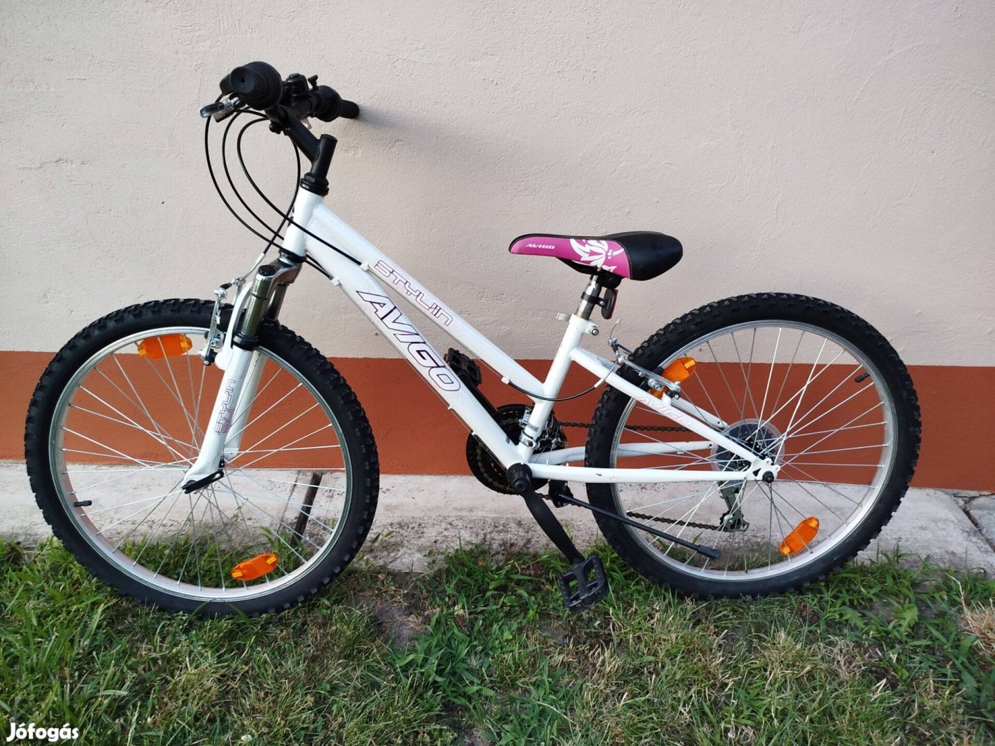 24-es Avigo Stylin Gyerek kerékpár