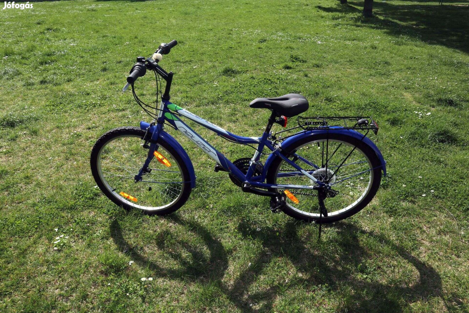 24-es Neuzer fiú kerékpár 24 felszerelt bicikli