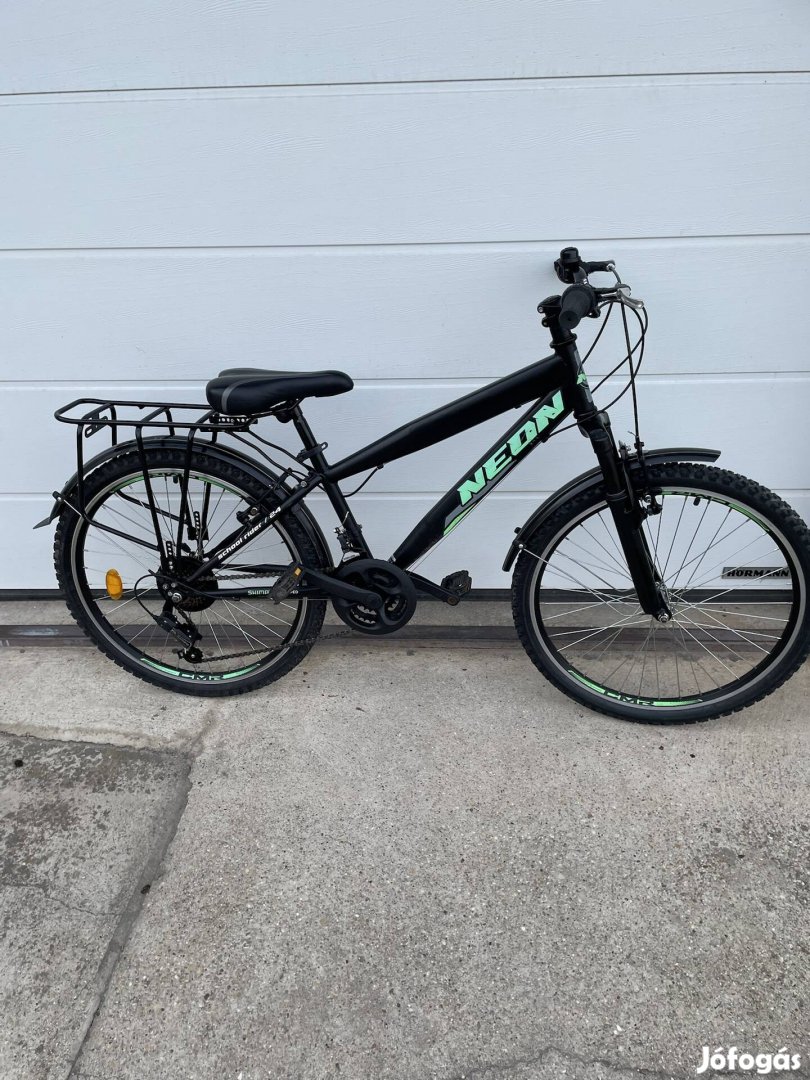 24-es kisbicikli eladó