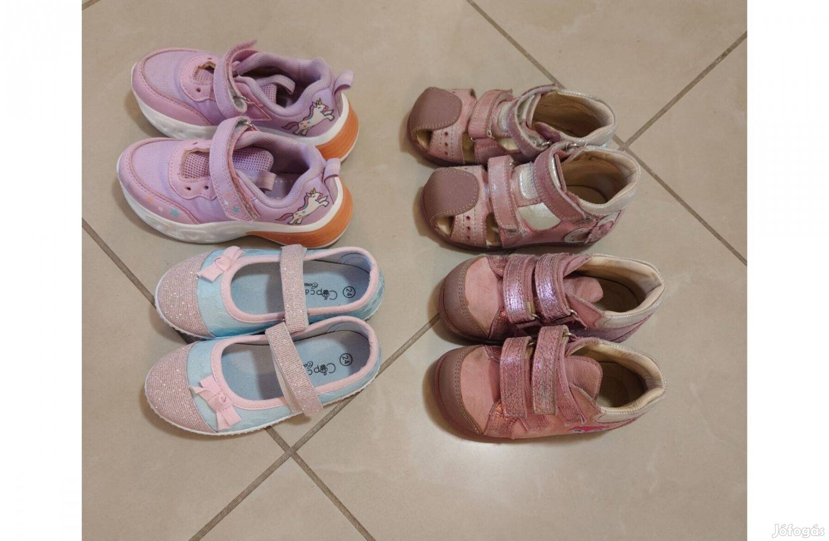 24-es méretű lány cipőcsomag eladó