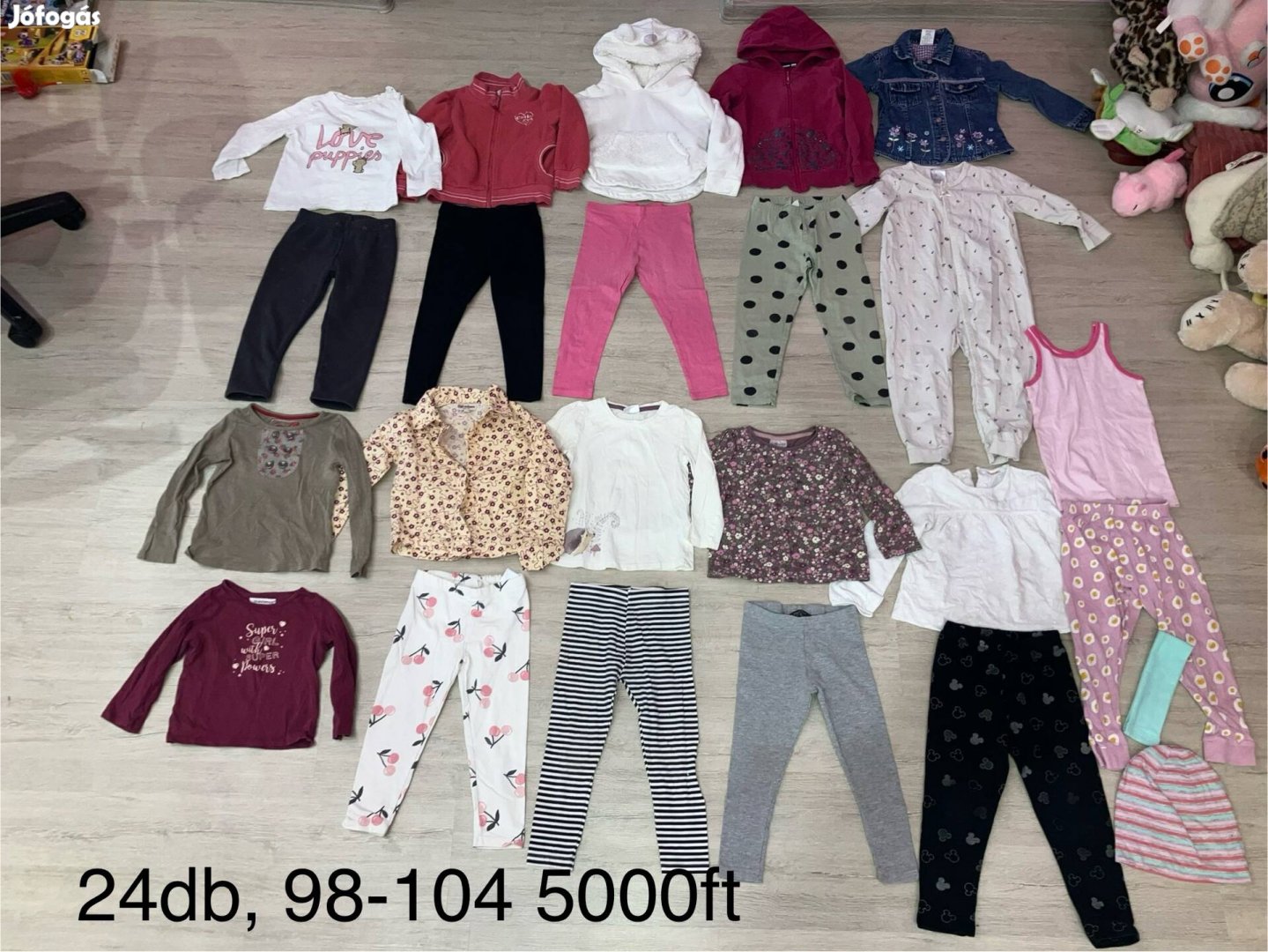 24db, 98-104 méretű kislány ruhacsomag 