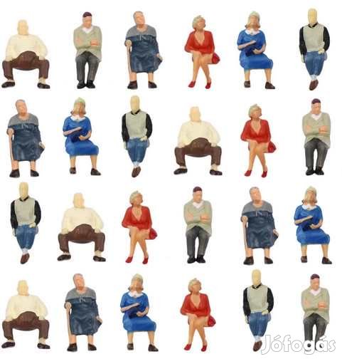 24db festett Űlő figura  1:43 méret  (4131)