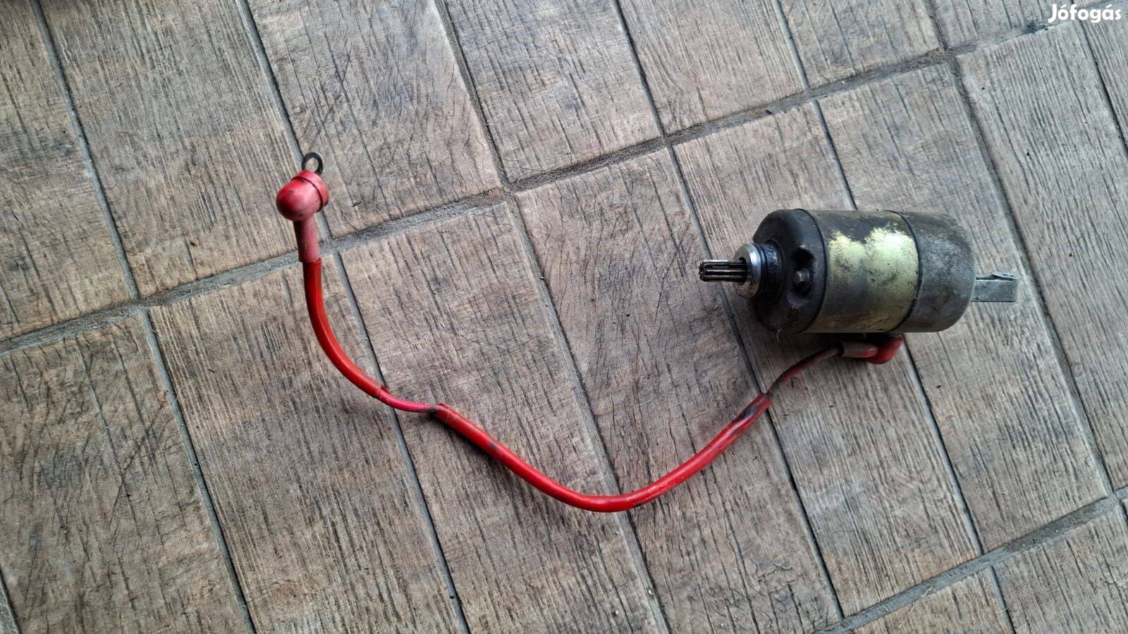 250 robogó önindító