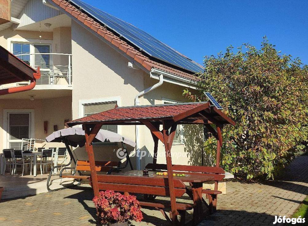 251 nm-es ház eladó Hajdúszoboszló 4912289