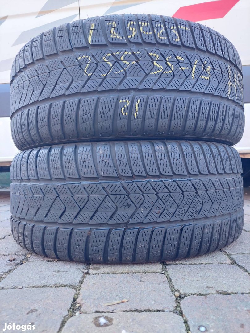 255/35 r19  255/45r19  Pirelli defekttűrő téli gumi