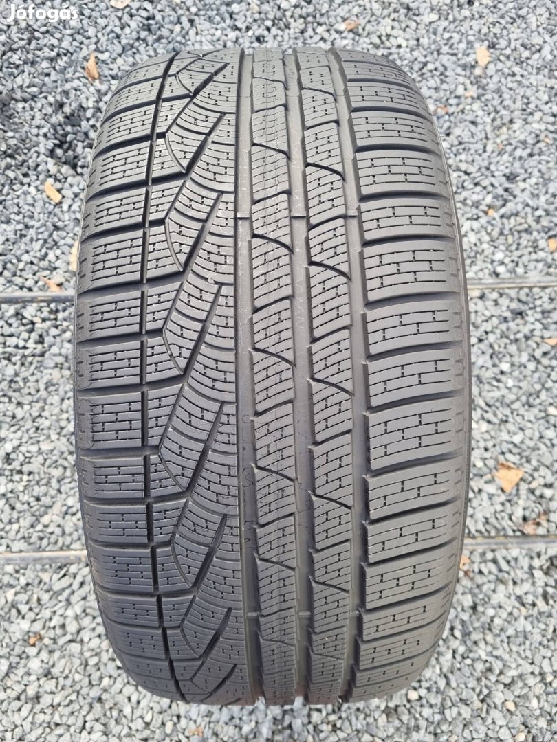 255/40R18 255/40/18 255_40_18 Pirelli téli gumi