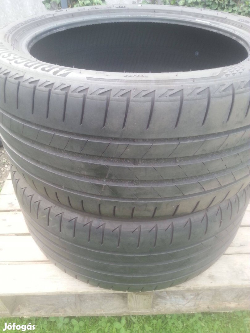 255/40R18 Bridgestone Turanza T005 nyári gumi