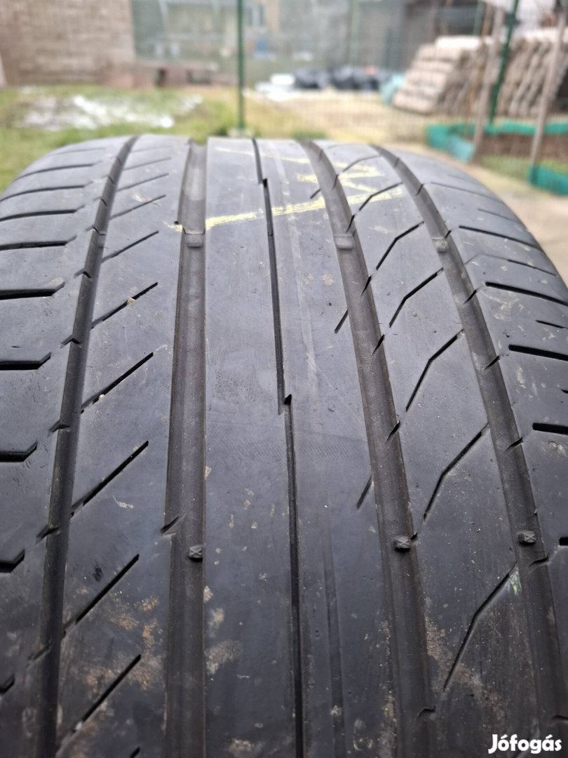 255/40R18 Continental nyári defektűrő 2db