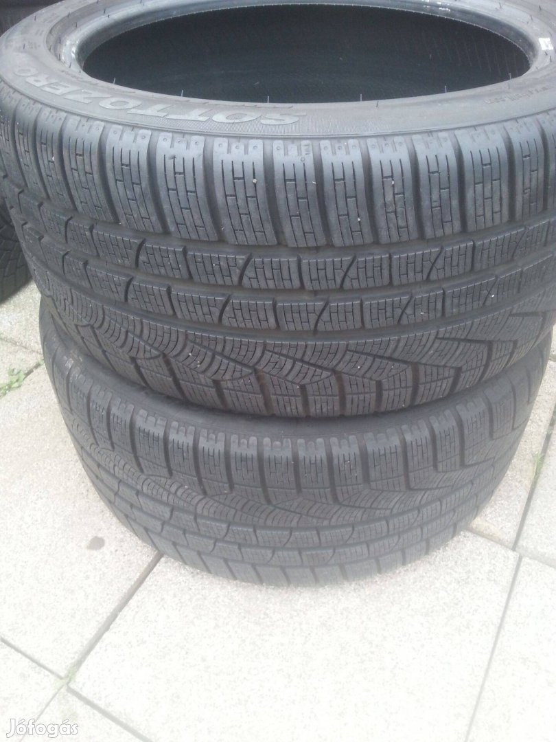 255/40R18 Pirelli Sottozero újszerű téli gumi