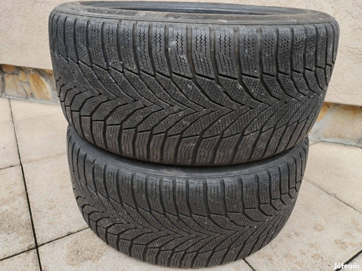 255 40 18 nexen 255/40 R 18 téli gumi 2 db