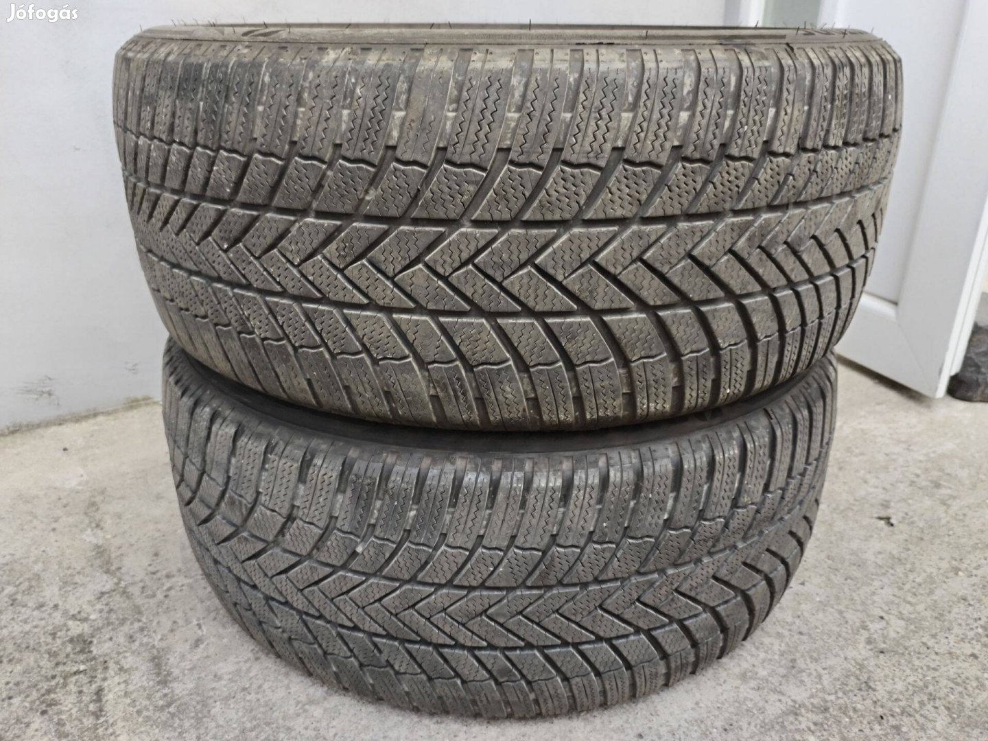 255 40 19 bridgestone 255/40 R 19 téli gumi 2 db