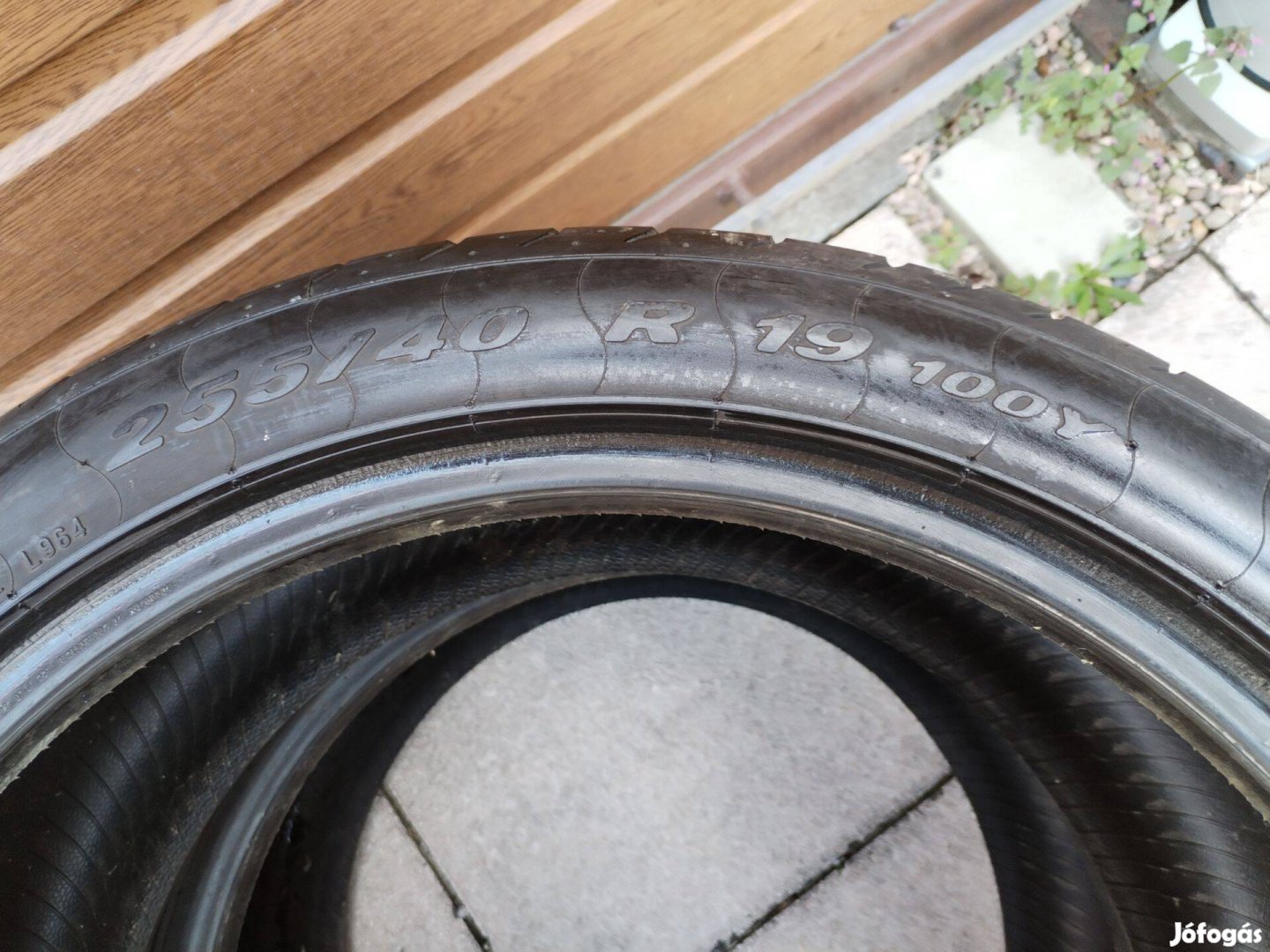 255 40 19 pirelli 255/40 R 19 nyári gumi 2 db 2022.06.hét