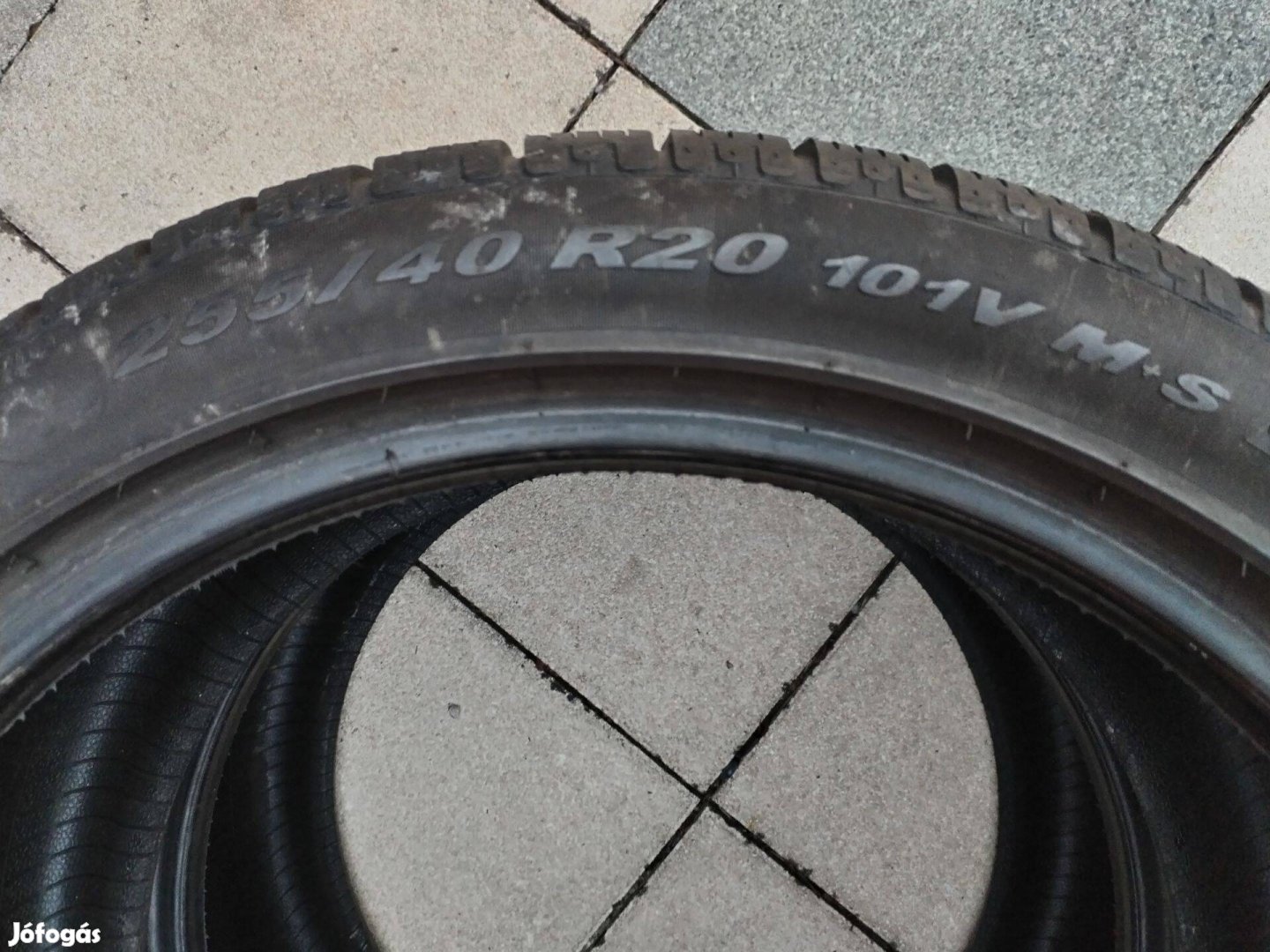 255 40 20 pirelli 255/40 R 20 téli gumi 2 db