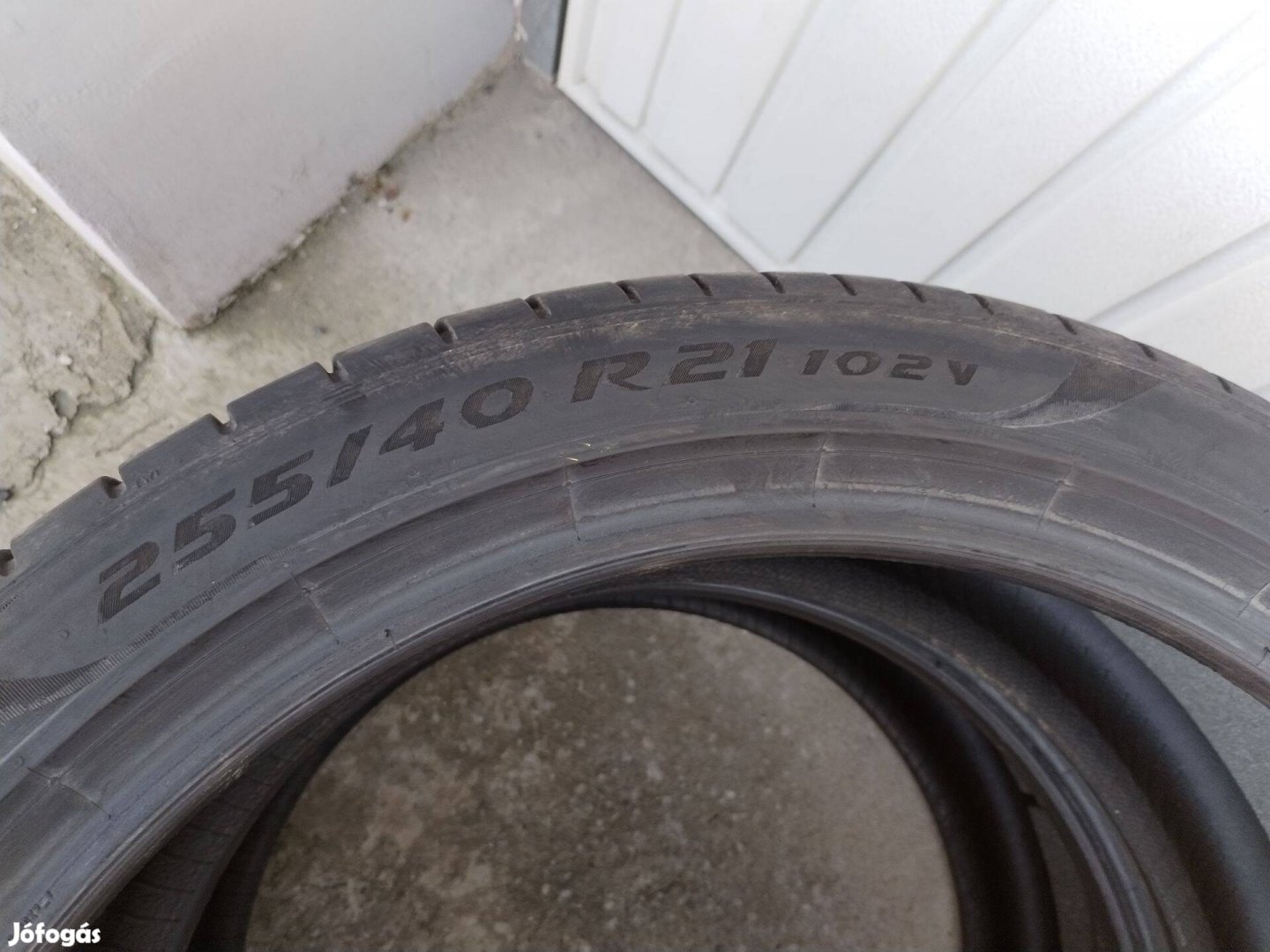 255 40 21 pirelli 255/40 R 21 nyári gumi 2 db