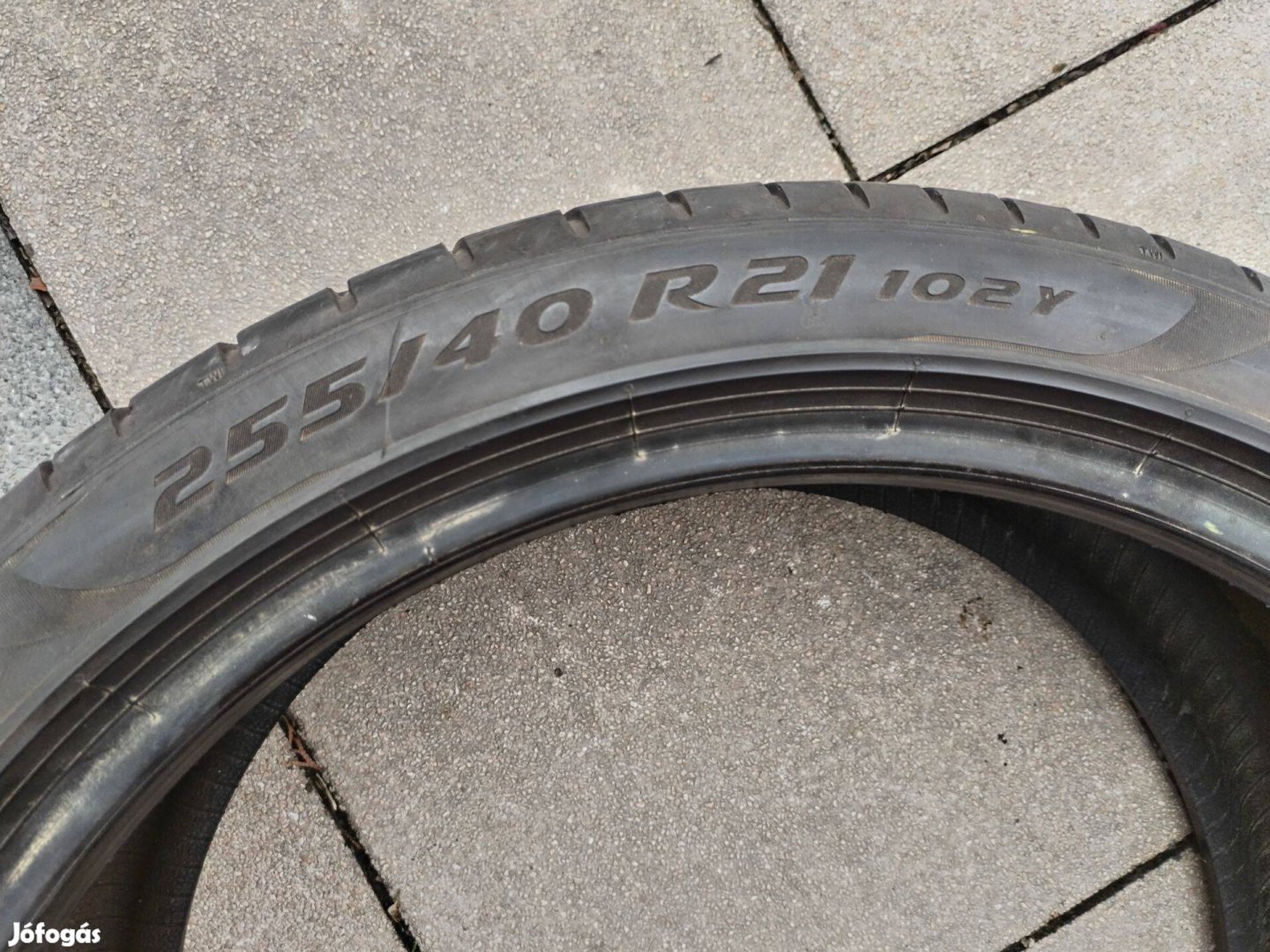 255 40 21 pirelli 255/40 R 21 nyári gumi 2 db