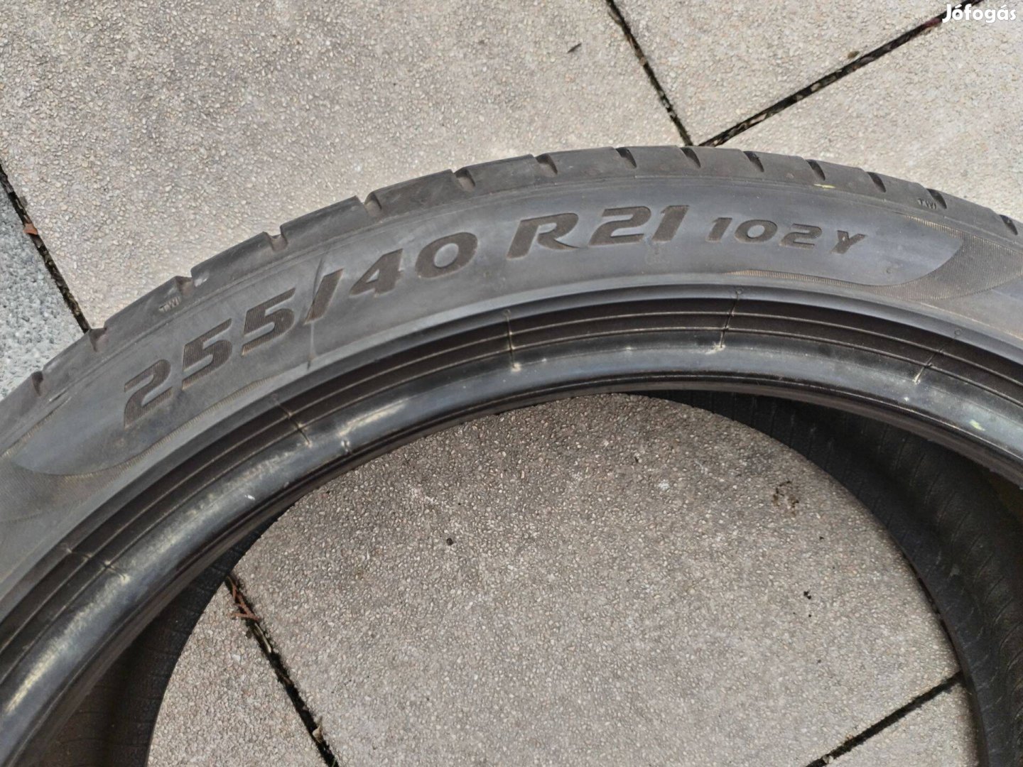 255 40 21 pirelli 255/40 R 21 nyári gumi 2 db