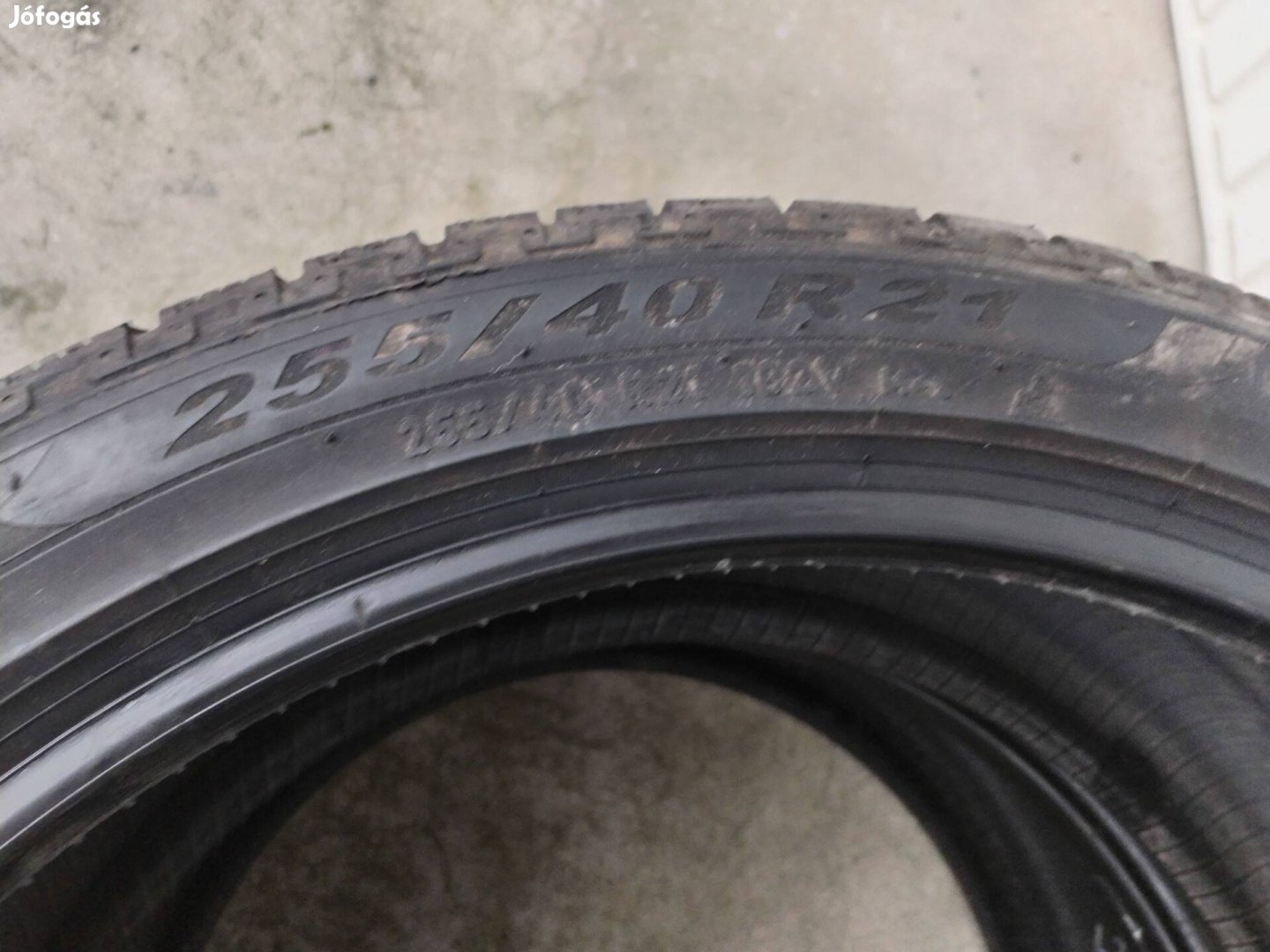 255 40 21 pirelli téli gumi 2 db 2021.20.hét