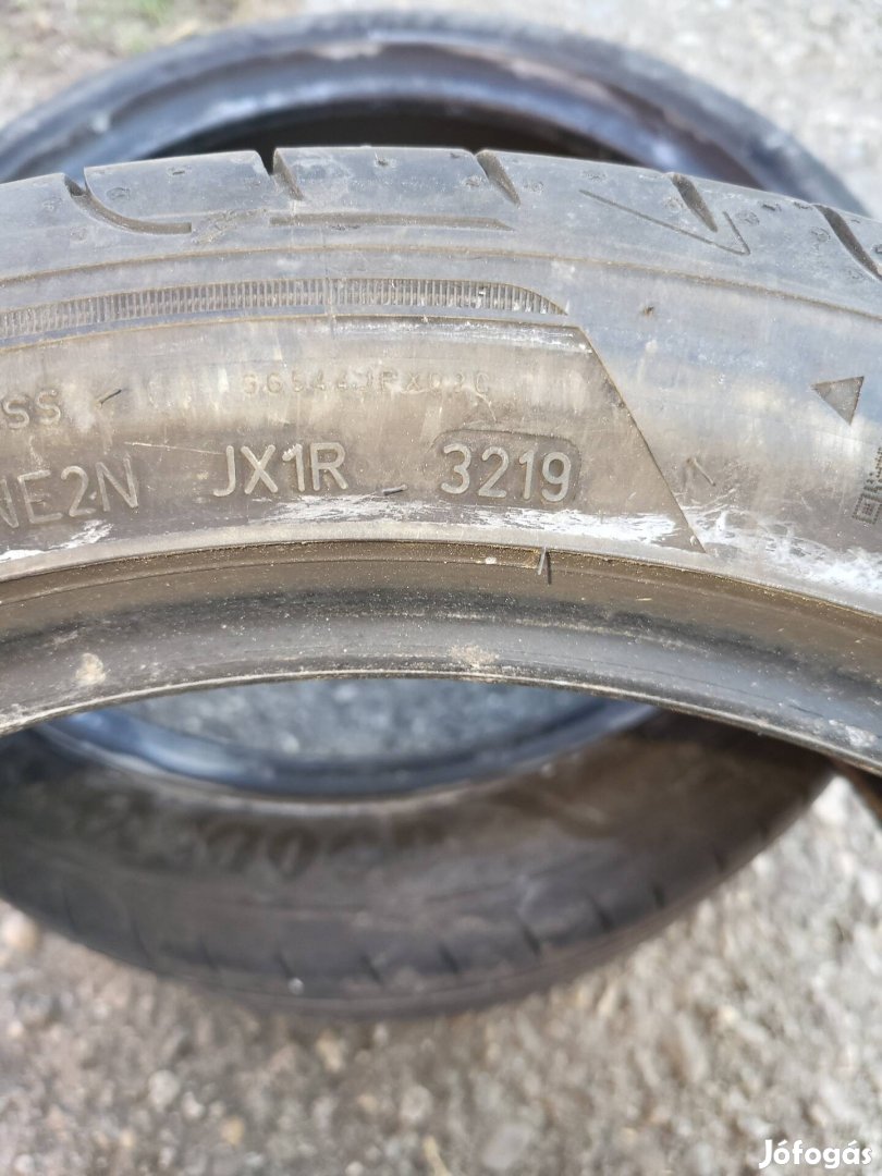 255 40 R18 nyári