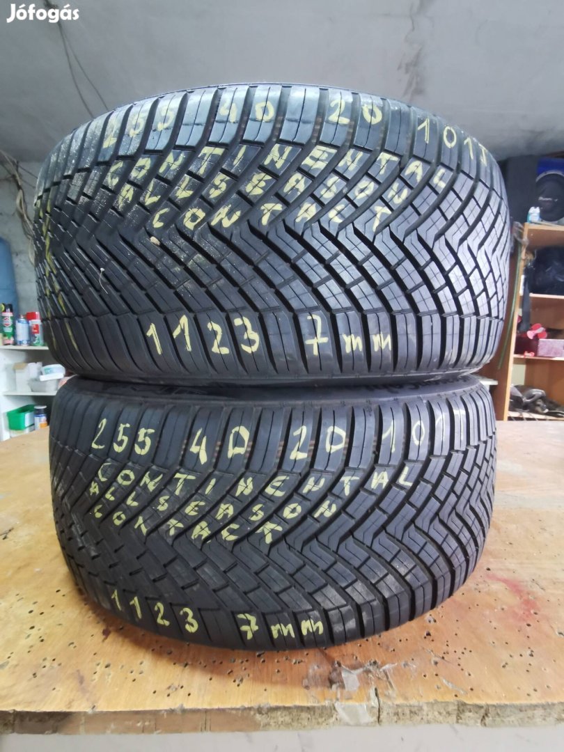 255 40 R20 101T Continental Allseason Contact 