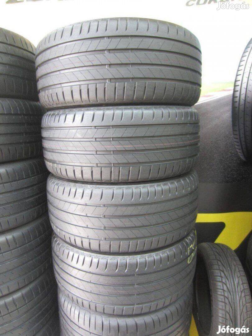 255/40 R20 Bridgestone T005 101Y