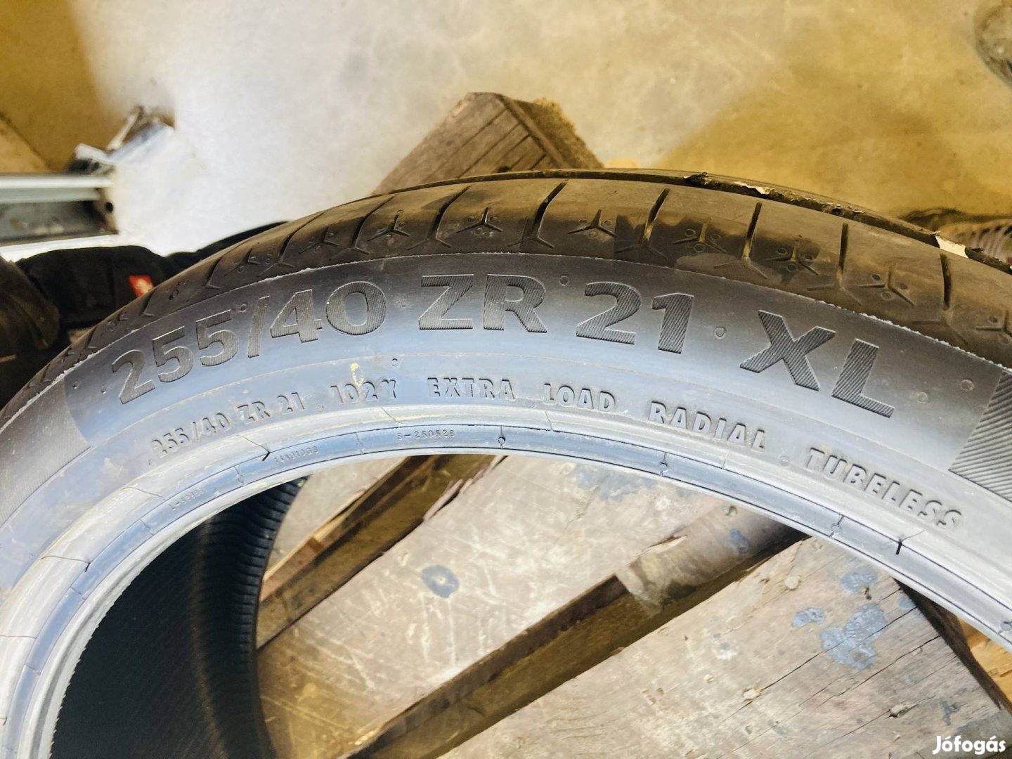 255/40 R21 Continental Sportcontact