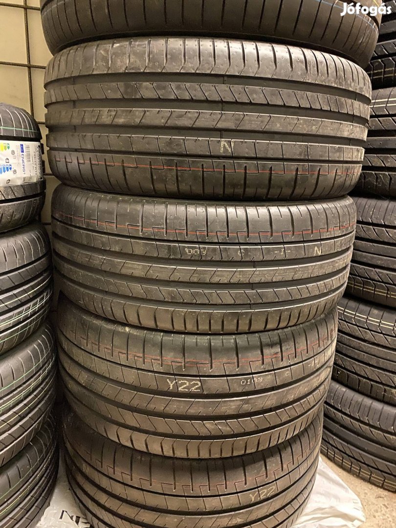 255/40 R21 és 285/35 R21 Pirelli nyári gumi