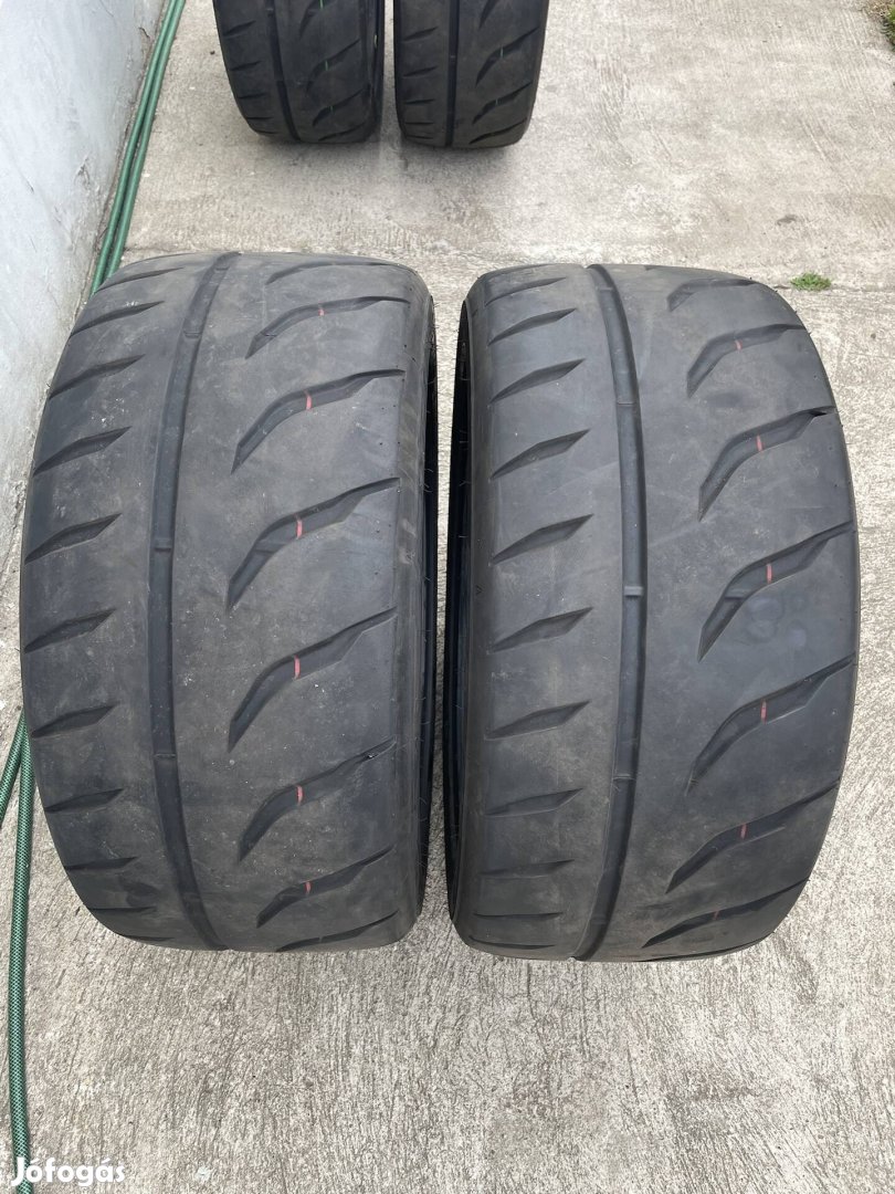 255/40 r17 toyo r888