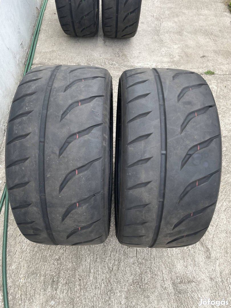 255/40 r17 toyo r888 Mercedes Porsche BMW