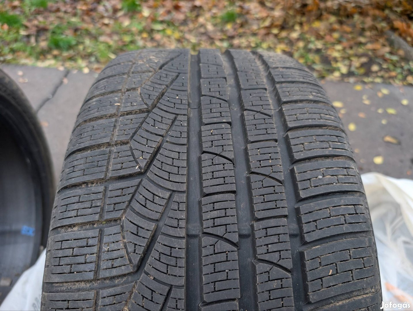 255/40r18 Pirelli sottozero téli gumi 