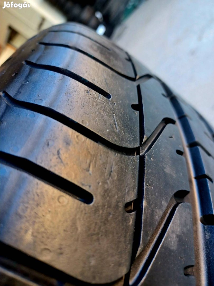 255/40r19 255/40 r19 nyári 4db 