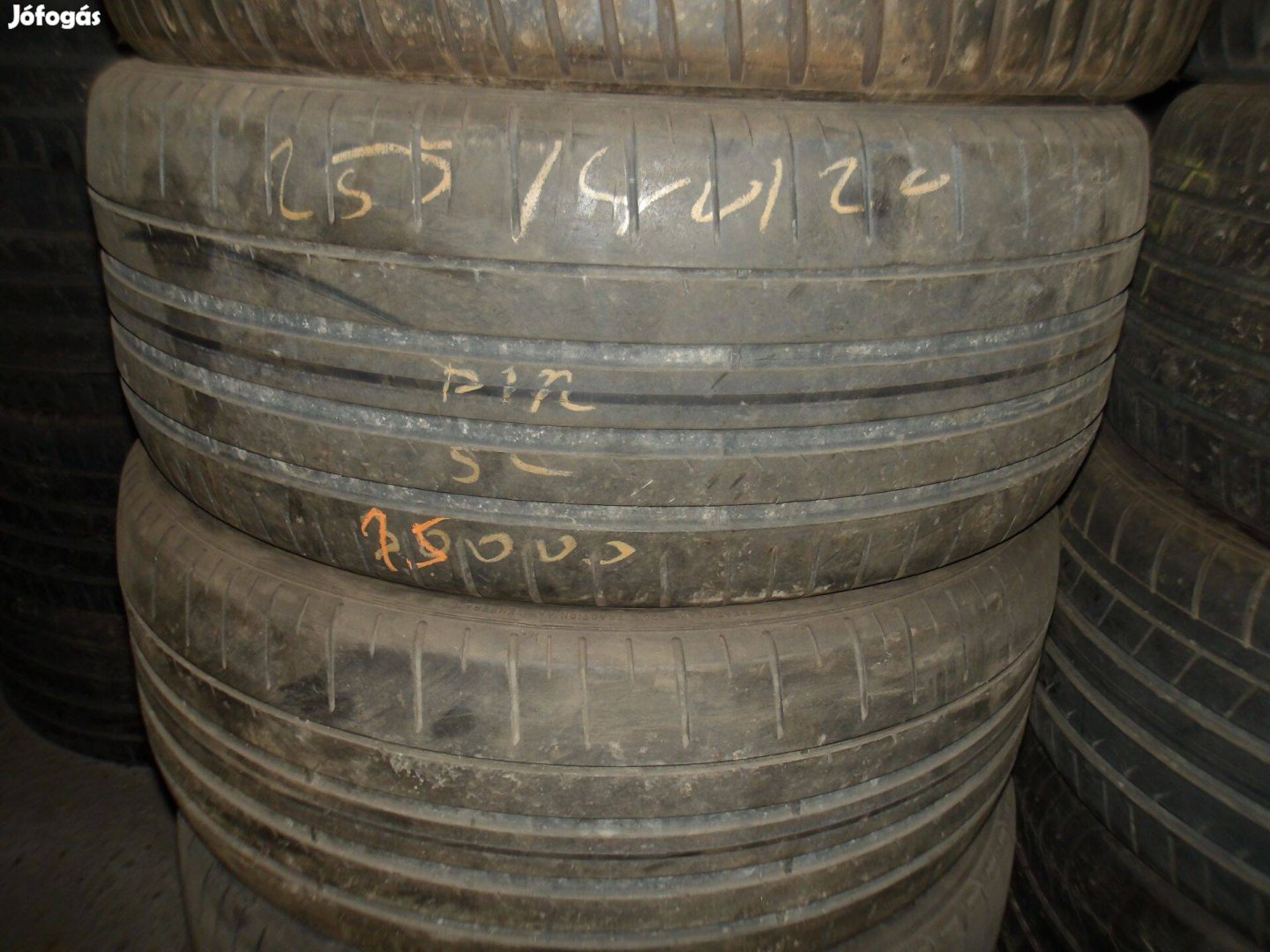 255/40r20 Pirelli nyári gumi ajándék szereléssel
