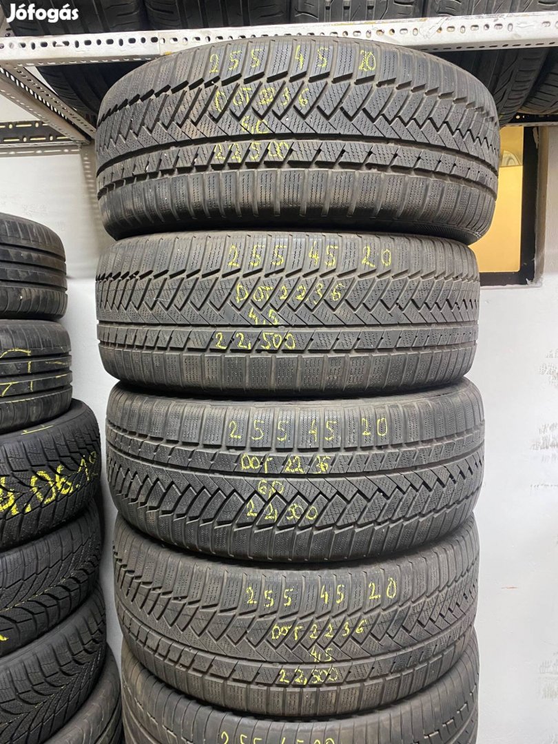 255/45R20 Continental téligumi