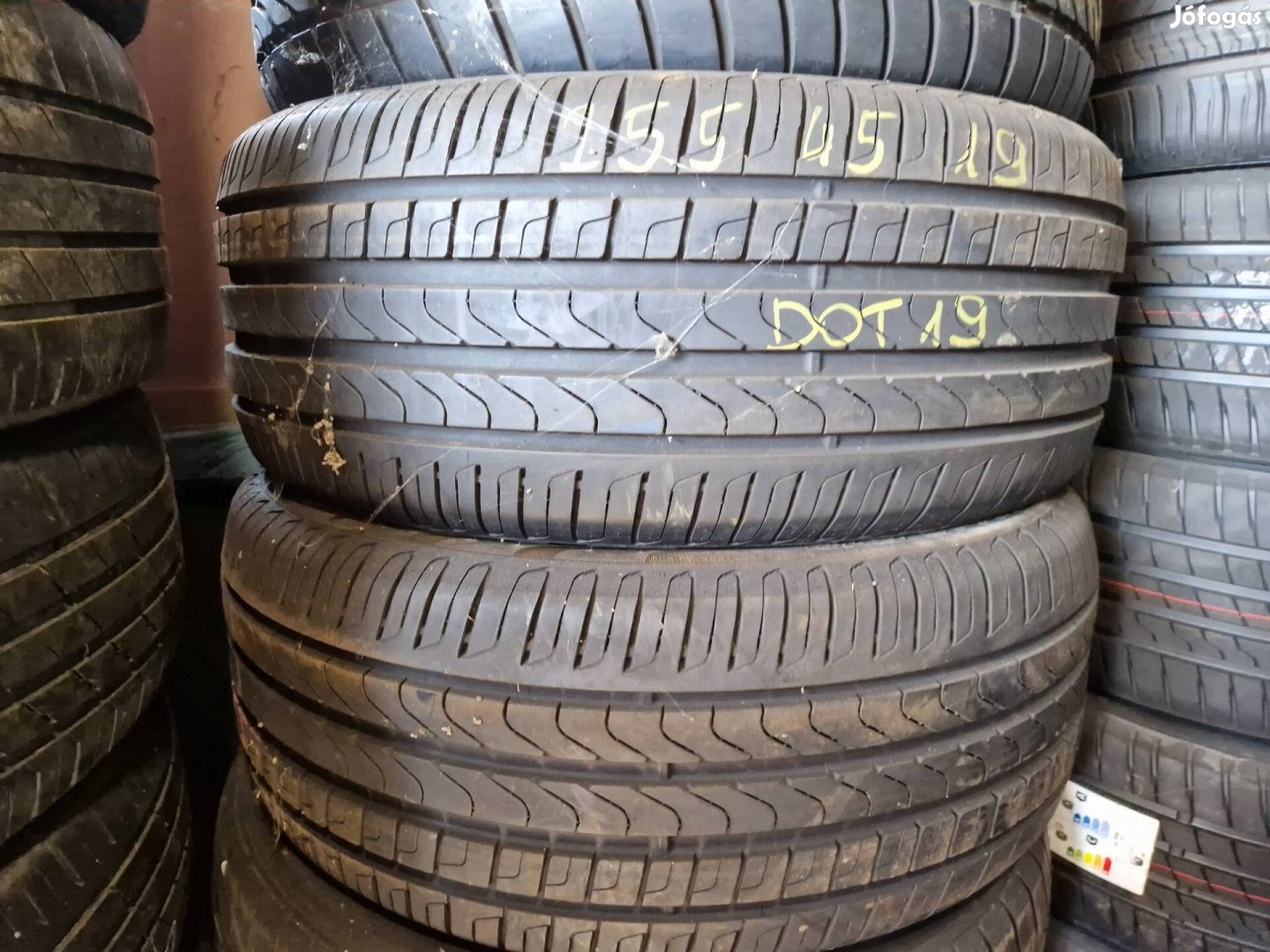 255/45-19 Pirelli 2db nyarigumi 2019