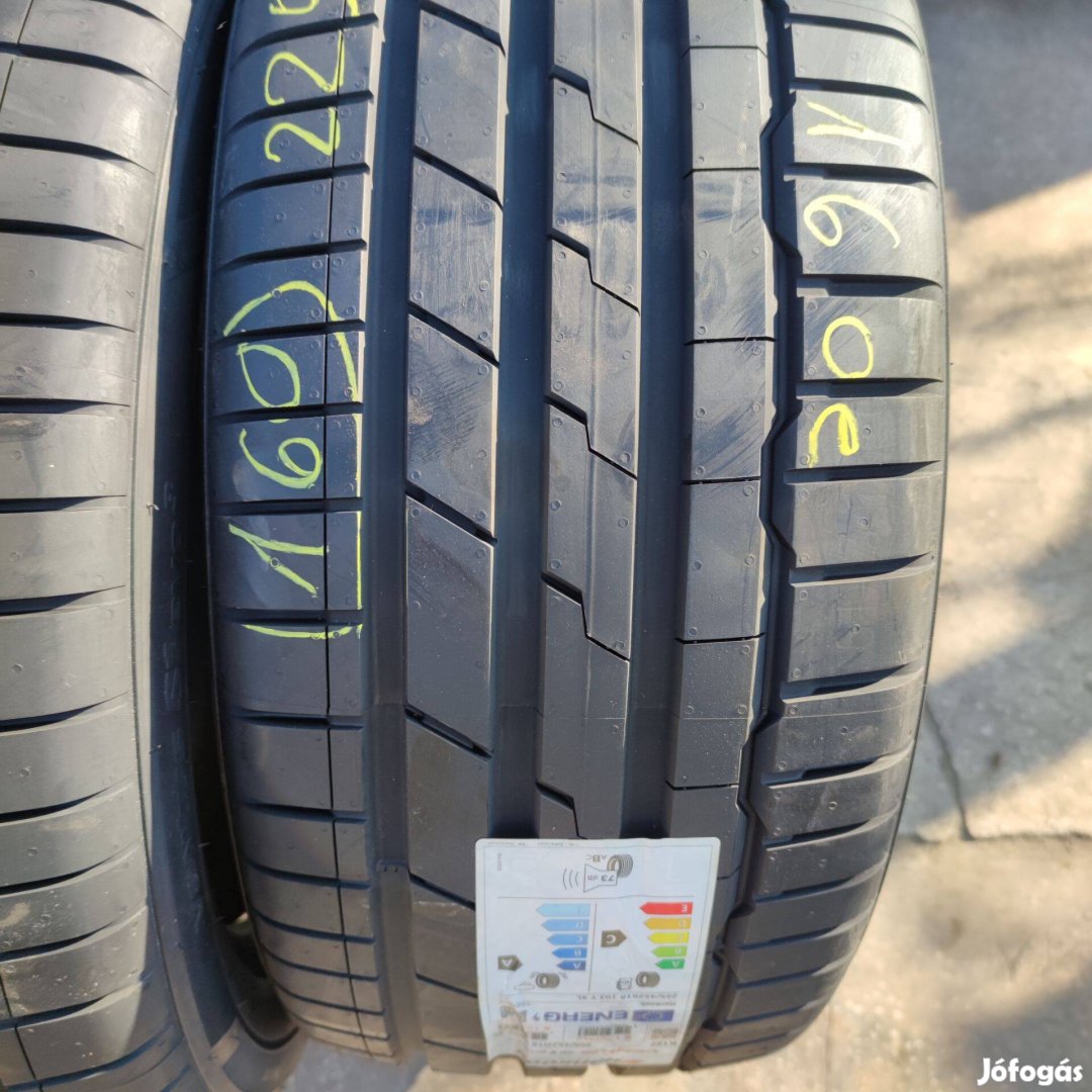 255/45 R18 Új!! Hankook nyári gumi 160000ft a 4db /160/