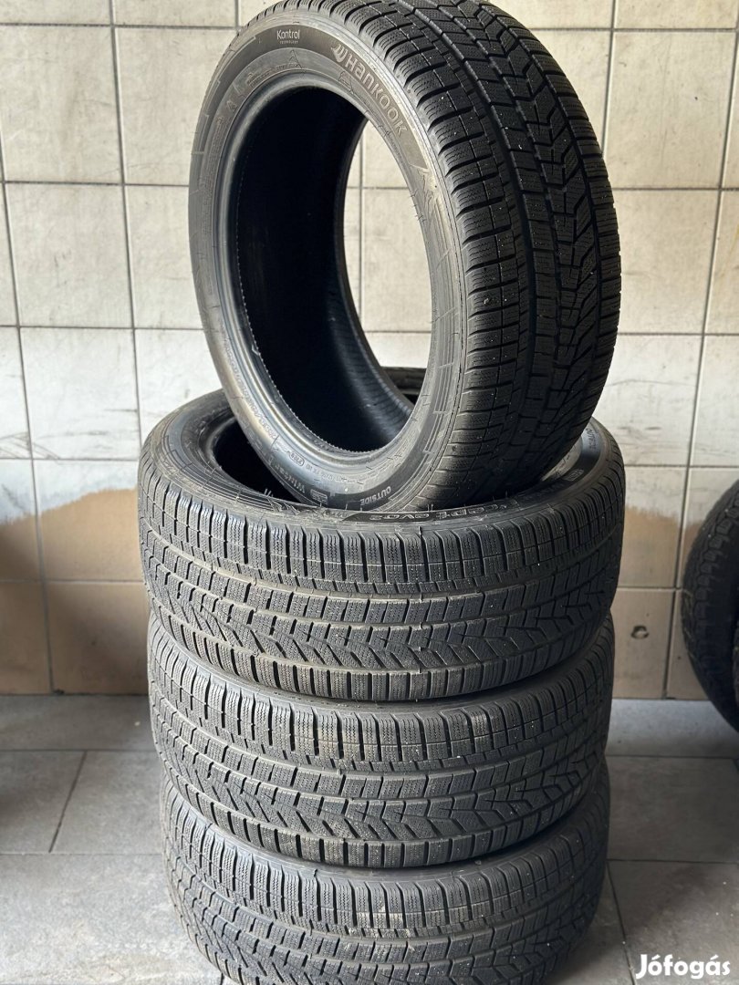 255/45 R19 Hankook téli 2020