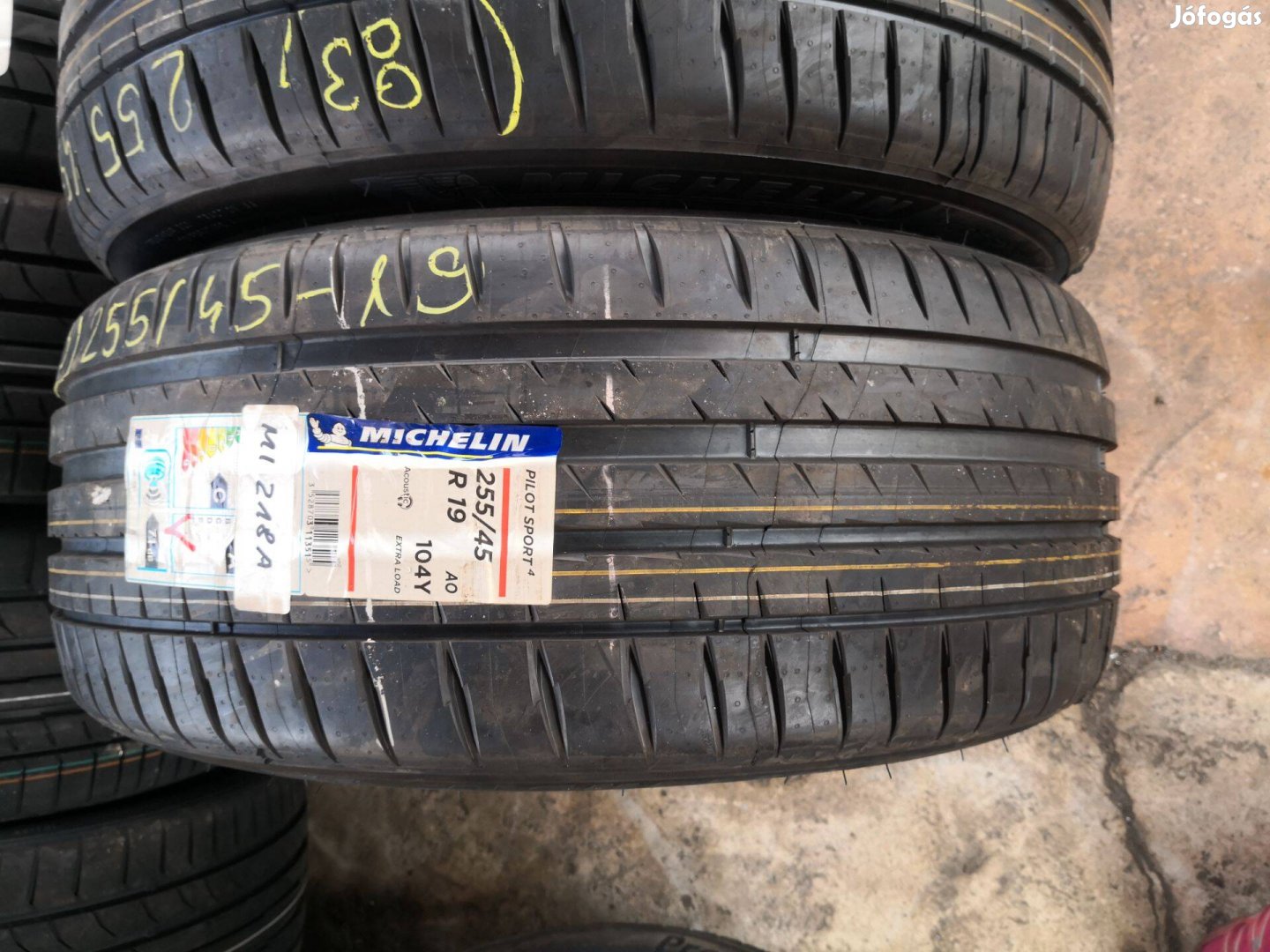 255/45 R19 Új!! Michelin nyári gumi 70000ft a 2db/83/