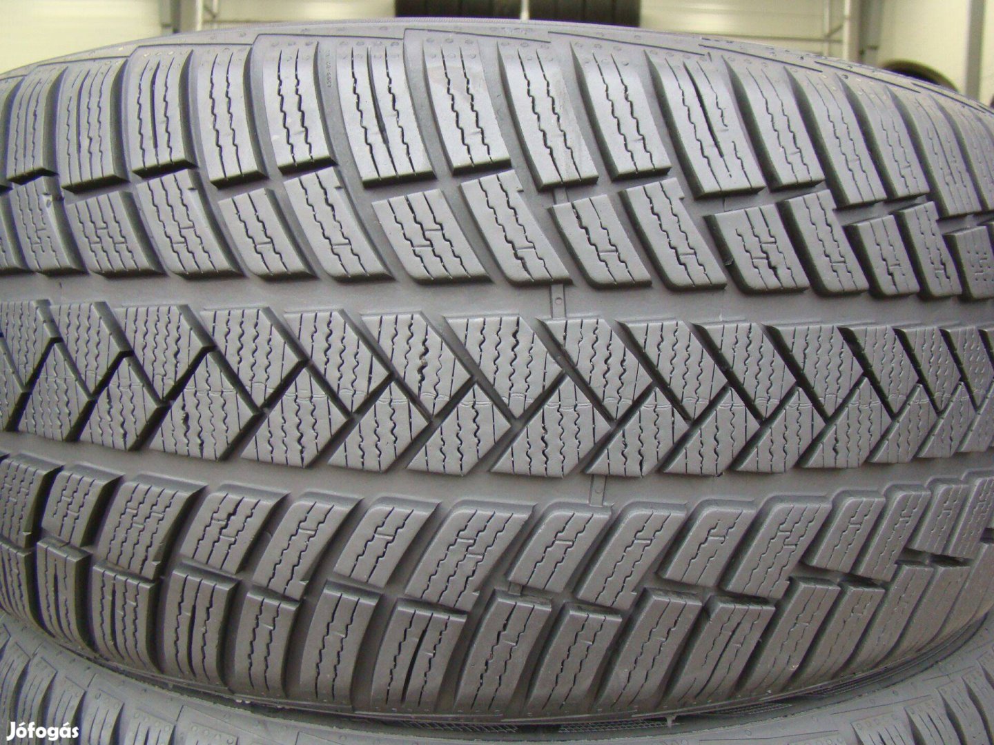 255/45 r19 Vredestein 2022-es téli gumi 255/45r19